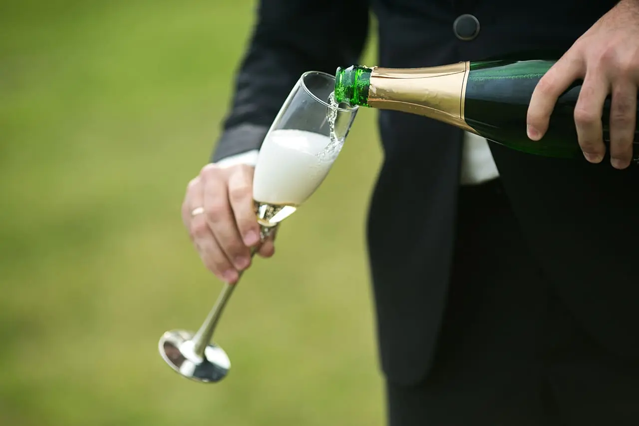 Services d'un champagne